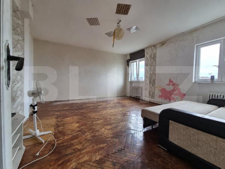 Apartament cu 2 camere decomandat în Depozite