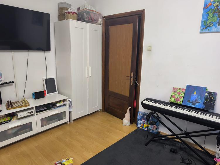 Apartament cu 3 camere decomandat, mobilat în Inel II