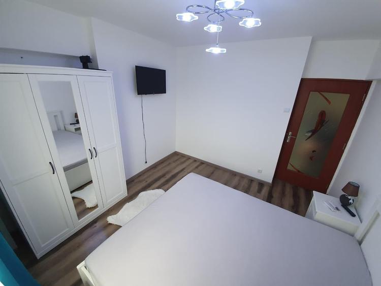 Apartament cu 2 camere decomandat în Ultracentral