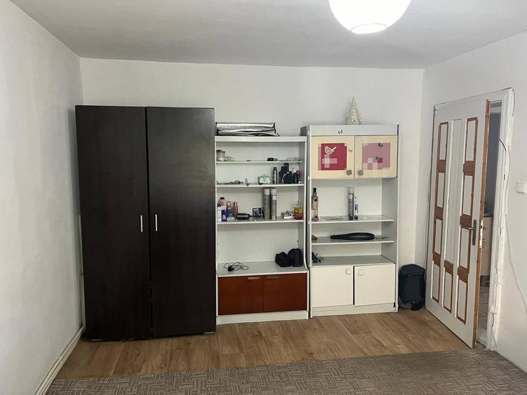 Apartament cu 3 camere decomandat, mobilat în Mănăștur
