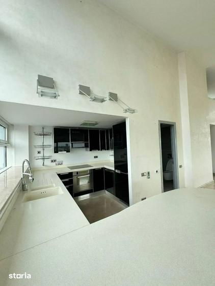 Apartament cu 2 camere în Arcul de Triumf