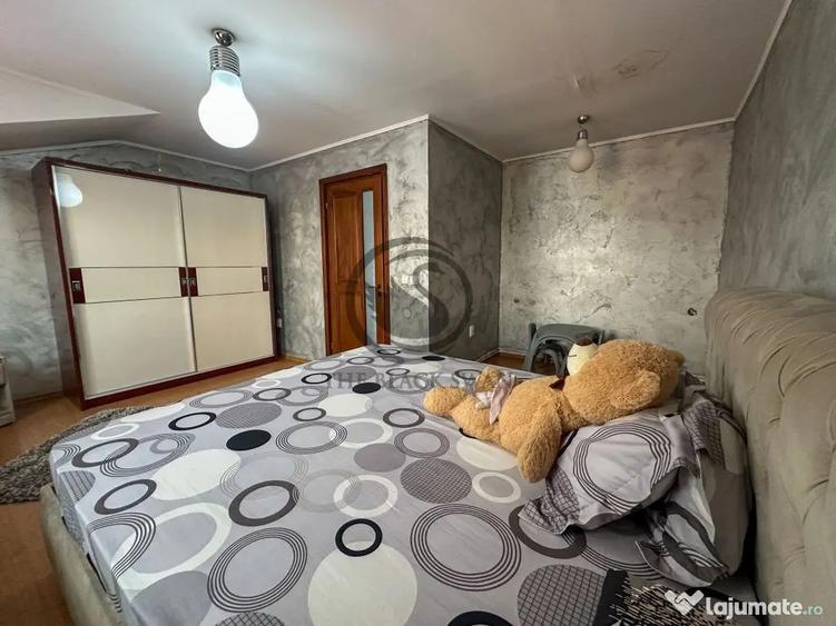 Casă cu 4 camere cu Teren 238 Mp în Românești