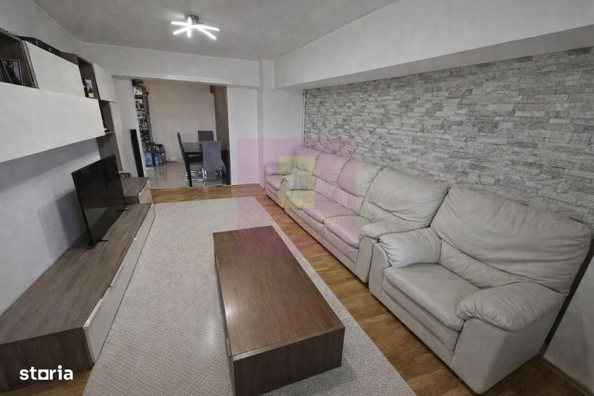Apartament cu 3 camere decomandat în Alba Iulia