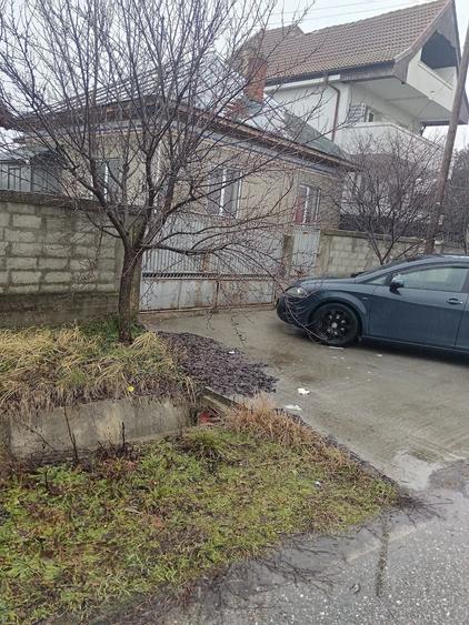 Casă cu 4 camere cu Teren 1450 Mp în Doba