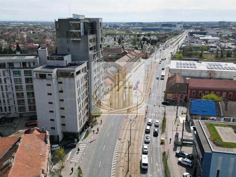 Birou, de 154 mp, în Complex Studențesc