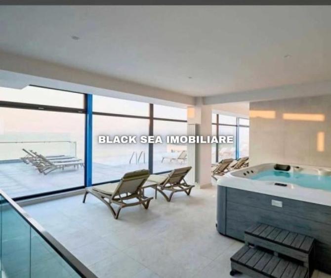 Apartament cu 2 camere, mobilat în Central