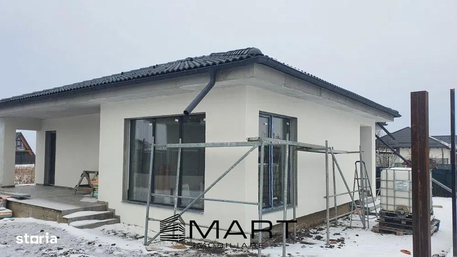 Casă cu 4 camere cu Teren 405 Mp în Sânpetru