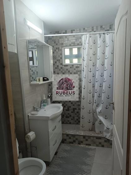 Apartament cu 2 camere nedecomandat în Central