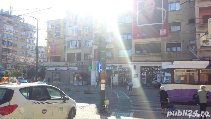 Apartament cu 3 camere semidecomandat în Bălcescu