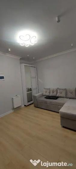 Apartament cu 2 camere decomandat în Baba Novac