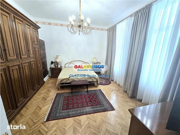 Apartament cu 4 camere în Centrul Civic