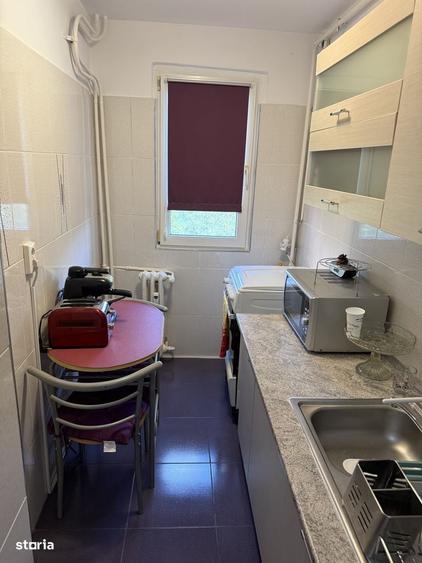 Apartament cu 2 camere semidecomandat în Valea Ialomiței