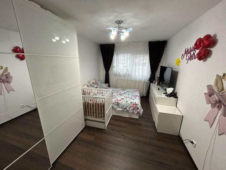 Apartament cu 2 camere decomandat în Exterior Vest