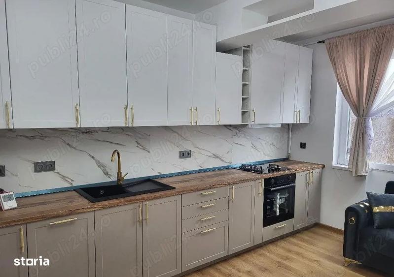 Apartament cu 3 camere, mobilat în Bulgaria