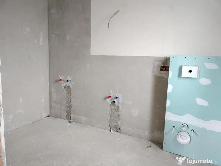 Casă cu 4 camere cu Teren 350 Mp în Tărlungeni