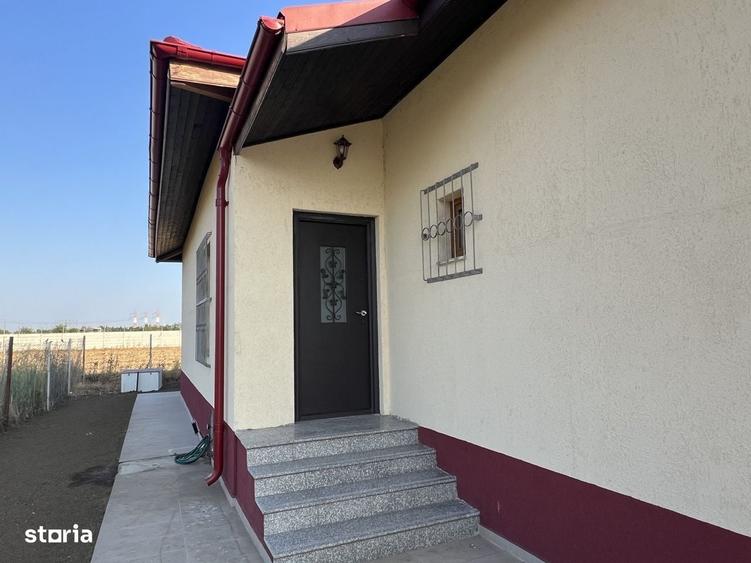 Casă cu 4 camere în Frumușani