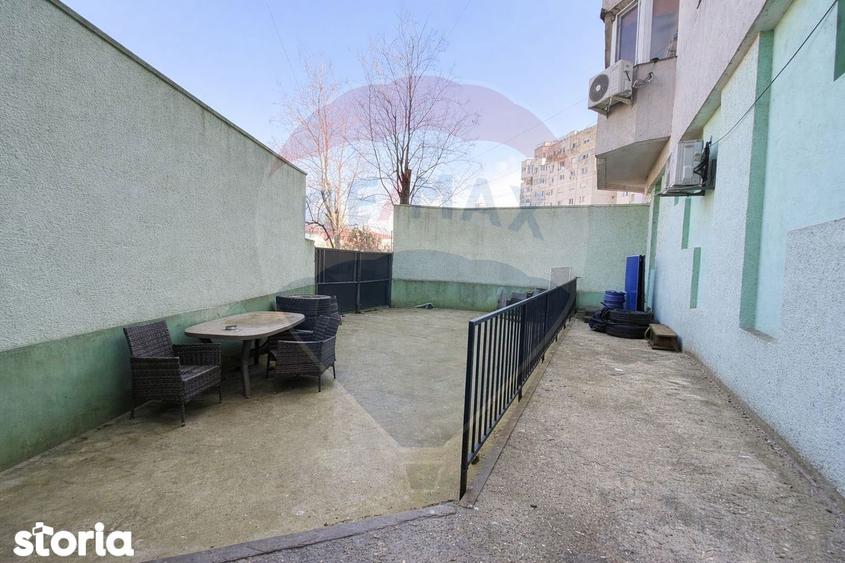 Spațiu comercial, de 192 mp, în Delfinariu