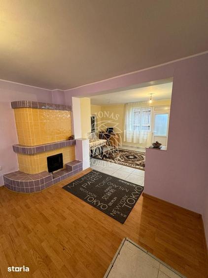 Casă cu 5 camere cu Teren 3220 Mp în Nimigea