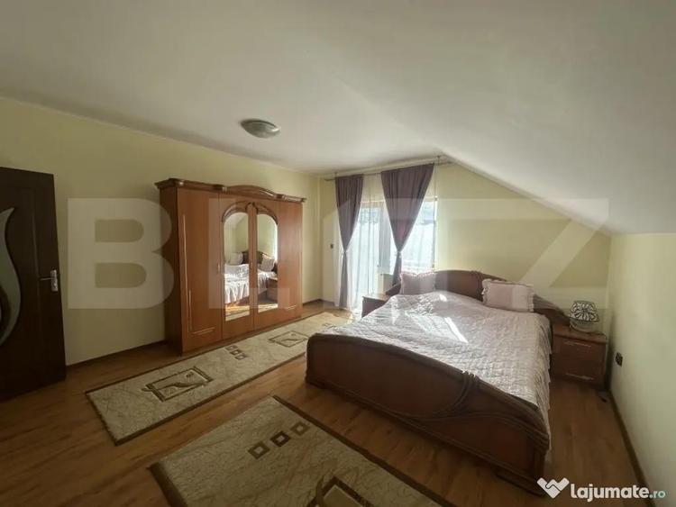 Casă cu 4 camere cu Teren 853 Mp în Păulești