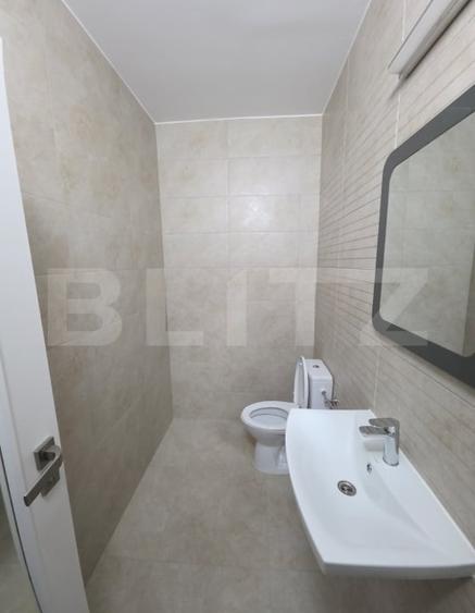 Apartament cu 3 camere decomandat în Independenței
