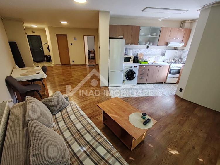 Apartament 3 camere de 75mp, 2 bai, 1 balcon, Str. Constantin Brancusi - 1