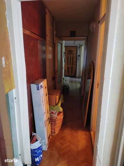 Apartament cu 3 camere decomandate in zona Calea Lipovei - 2