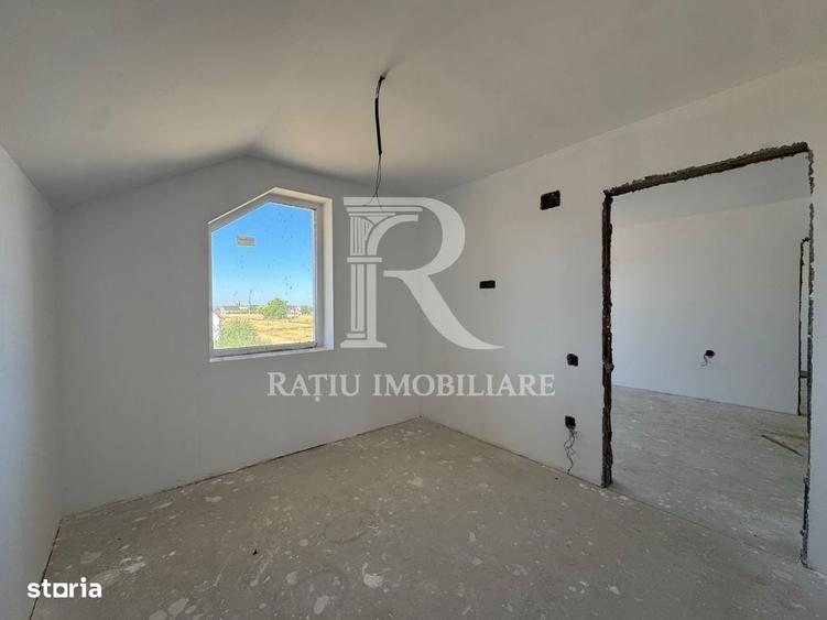 Casă cu 4 camere în Oncea