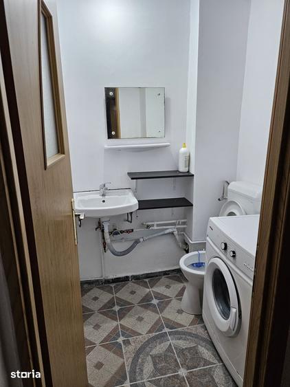 Apartament cu 3 camere decomandat în Griviței