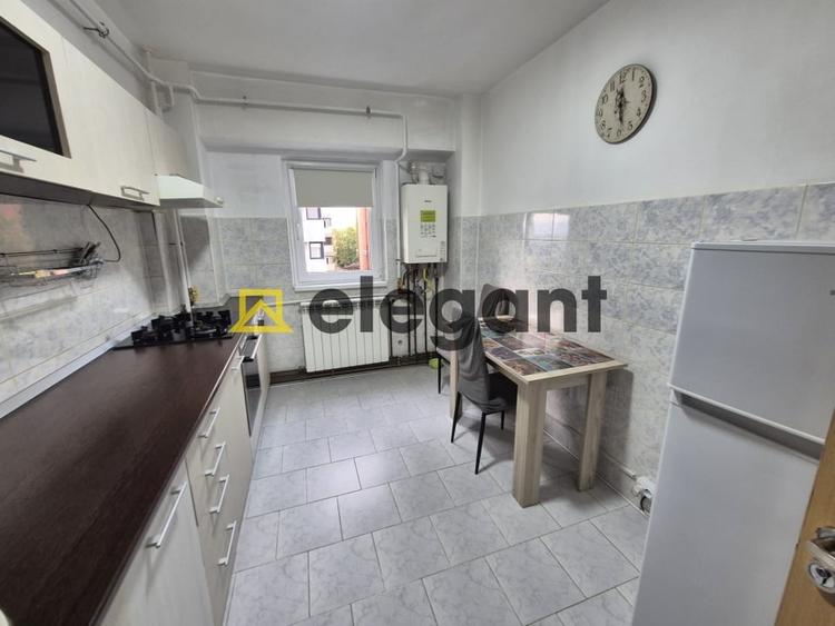 Apartament cu 2 camere decomandat, mobilat în Calea Severinului