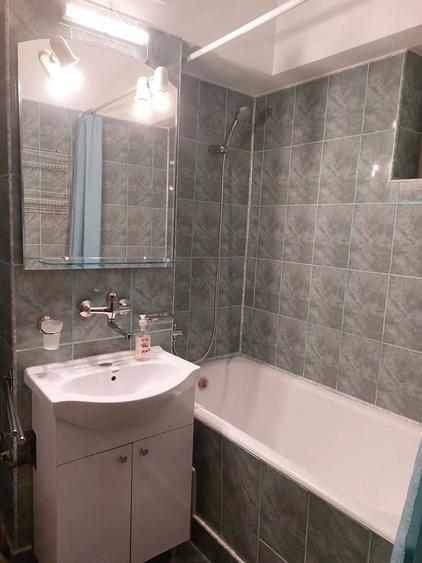 Apartament cu 2 camere semidecomandat în Sud
