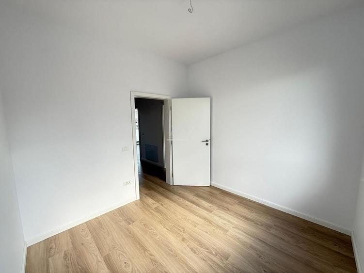 Duplex cu 4 camere cu Canalizare în Braytim