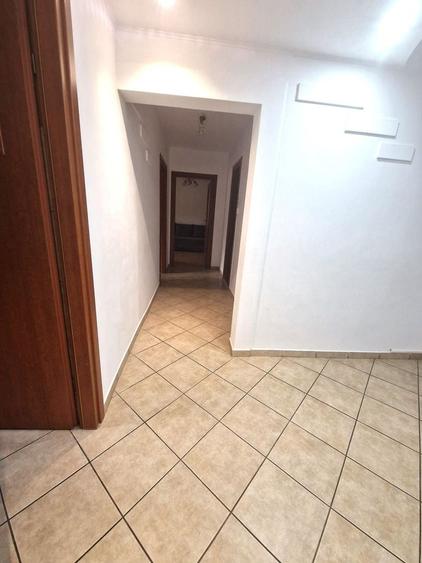 🏡 ]nchiriez 2 camere, loc de parcare inclus, Arena Națională, Bd. Basarabia - 8