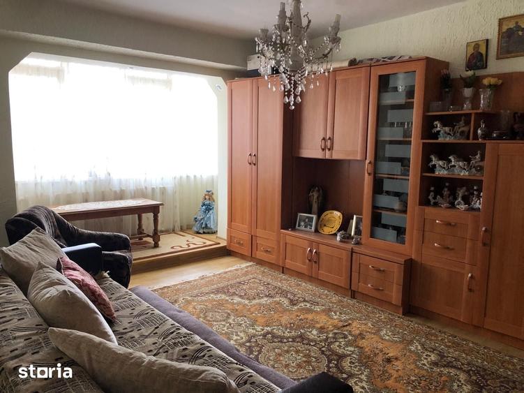 Apartament cu 3 camere în Ultracentral
