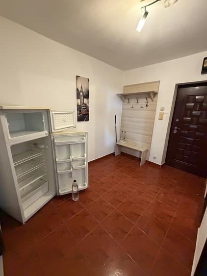 Garsonieră decomandată în Dristor