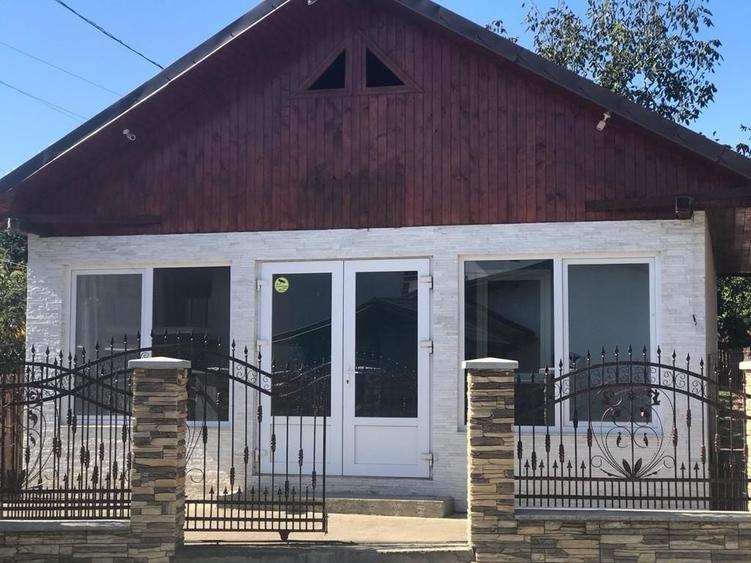 Spațiu comercial, de 55 mp, în Valea Adâncă