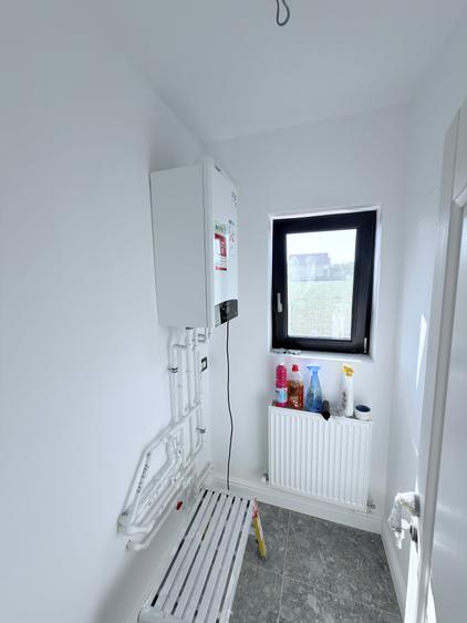 Casă individuală cu 4 camere cu Teren 400 Mp în Central