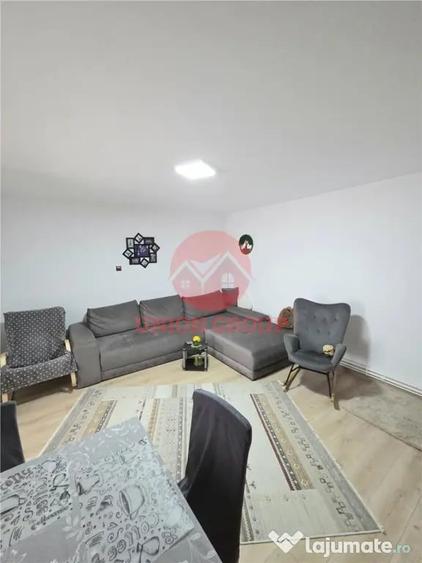 Casă cu 5 camere cu Teren 593 Mp în Central