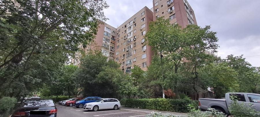 Apartament cu 2 camere decomandat, mobilat în Drumul Taberei