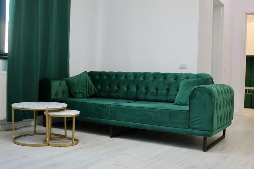 Apartament cu 2 camere semidecomandat în Central