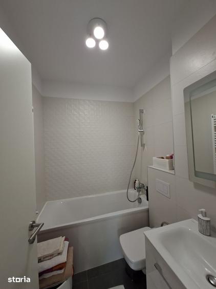 Apartament cu 3 camere în 13 Septembrie