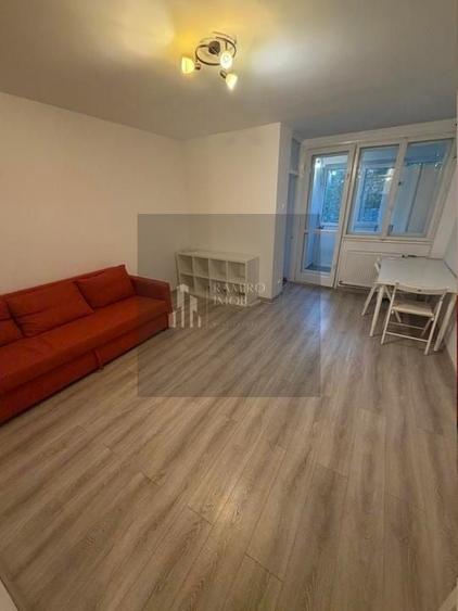 Garsonieră decomandată, mobilată în Baba Novac