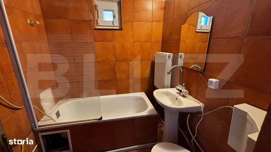 Casă cu 3 camere în Central