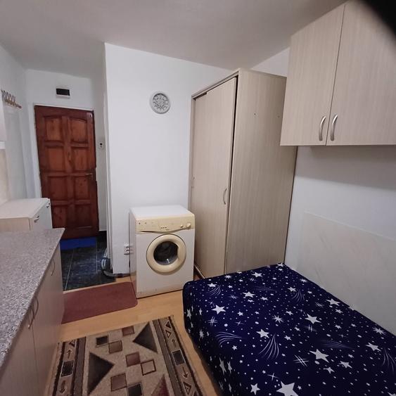 Garsonieră decomandată în Fortuna