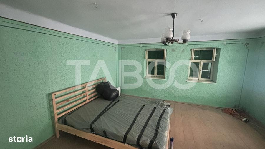 Casă cu 3 camere cu Teren 1800 Mp în Păuca