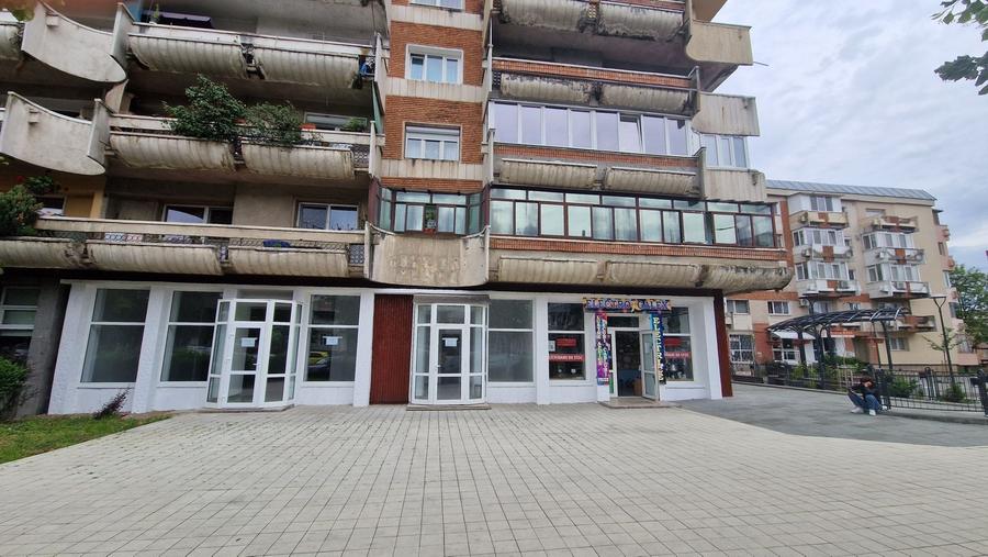 Spațiu comercial, de 87 mp, în 22 Decembrie