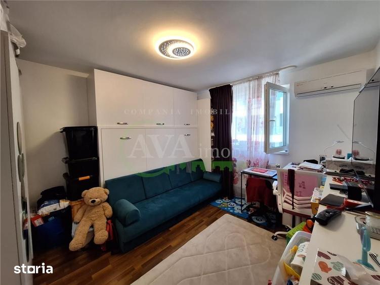 Apartament cu 3 camere decomandat în Central