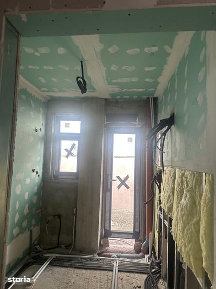 Casă cu 3 camere decomandat cu Teren 900 Mp în Central