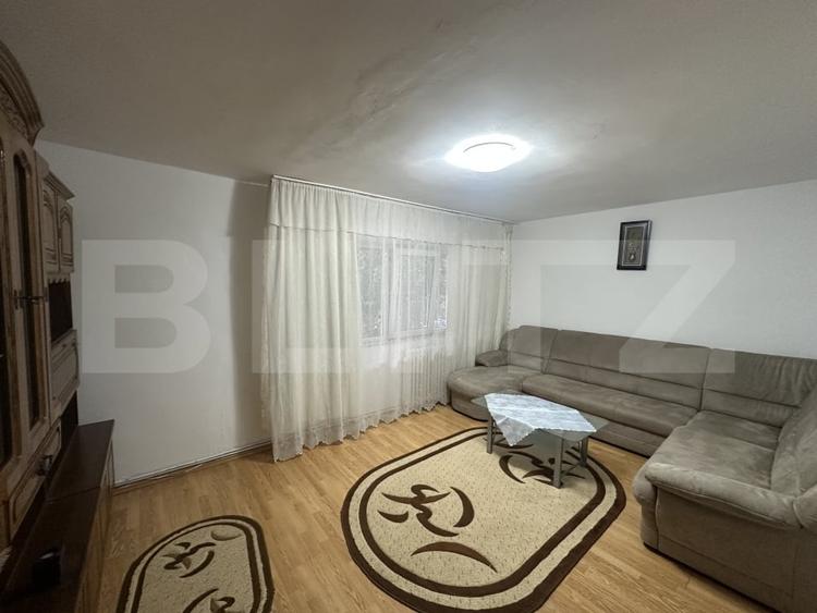 Apartament cu 2 camere decomandat, mobilat în Independenței