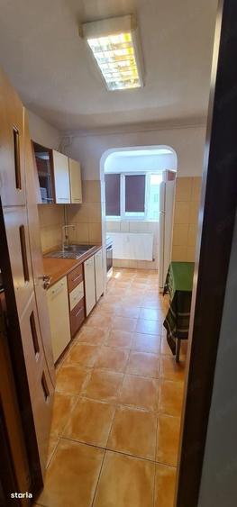Apartament cu 3 camere semidecomandat în Nicolae Grigorescu