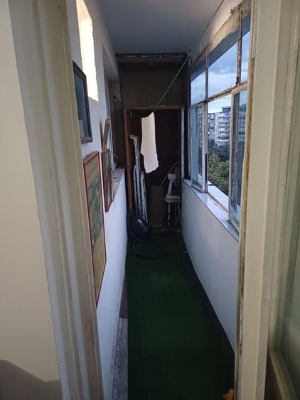Apartament cu 2 camere decomandat în Drumul Taberei